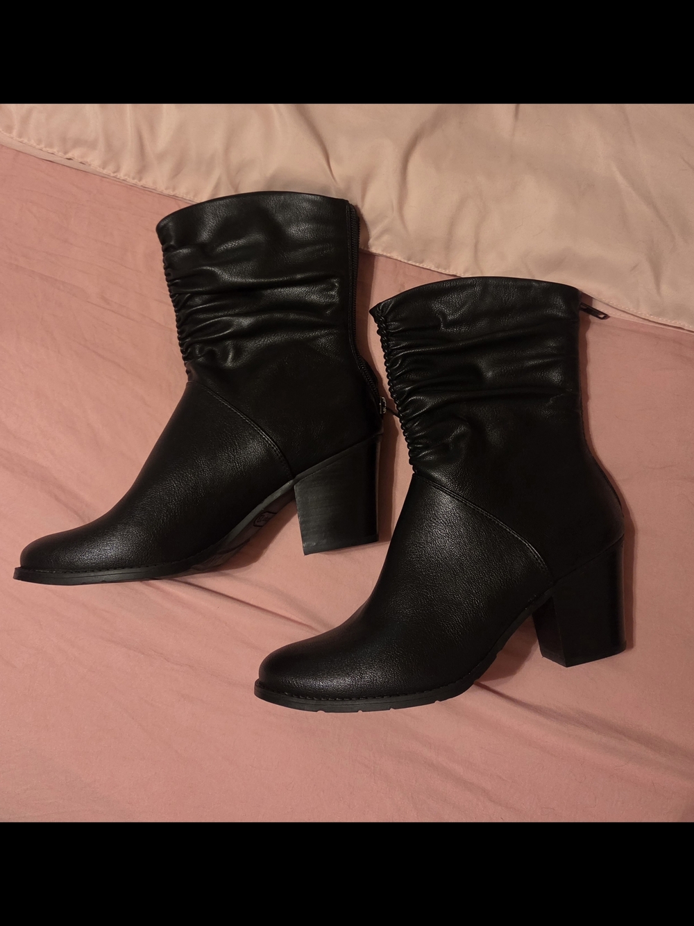 Women's Black Ruched Bear Traps Ankle Boots